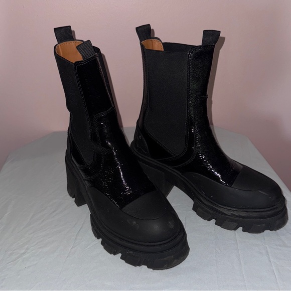 GANNI Cleated Heeled Mid Chelsea Boots in Black Naplack GUC - Picture 4 of 14